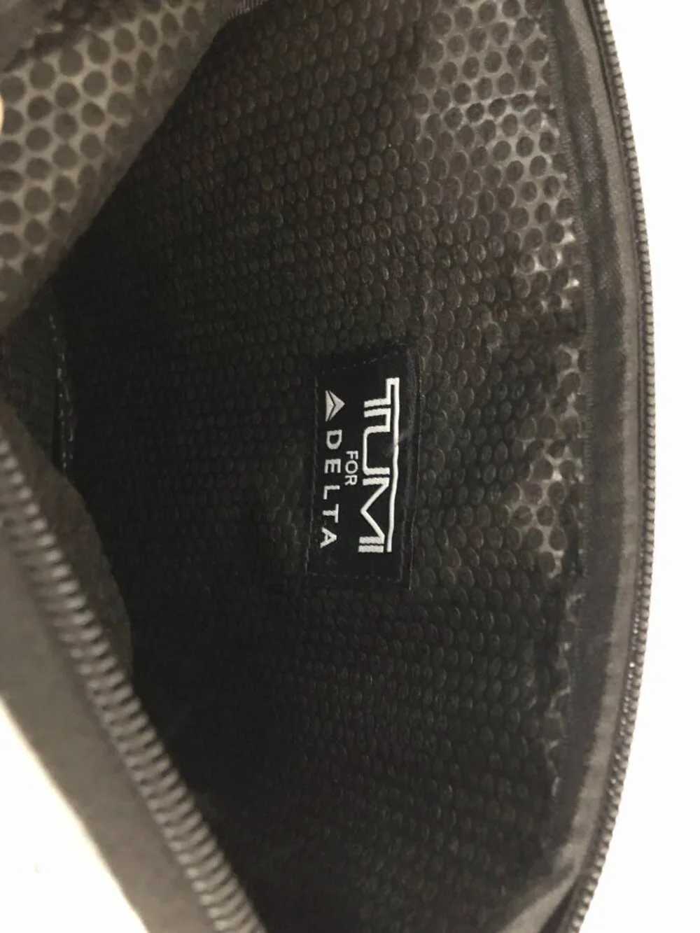 Tumi Small Travel Storage Bag Zipper Pouch Multifunctional Toiletry Bag